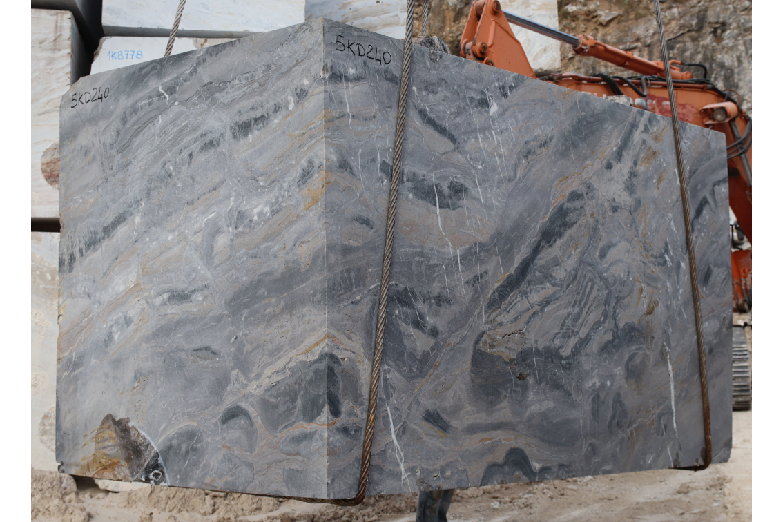 Arabescato-Orobico-Grey-Gold-Block