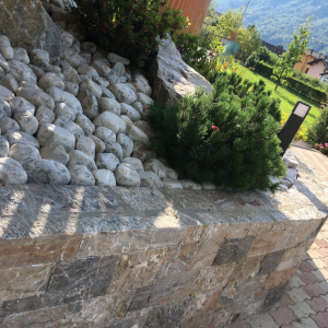 Ciottoli arredo giardino Arabescato Orobico Grigio Rosato