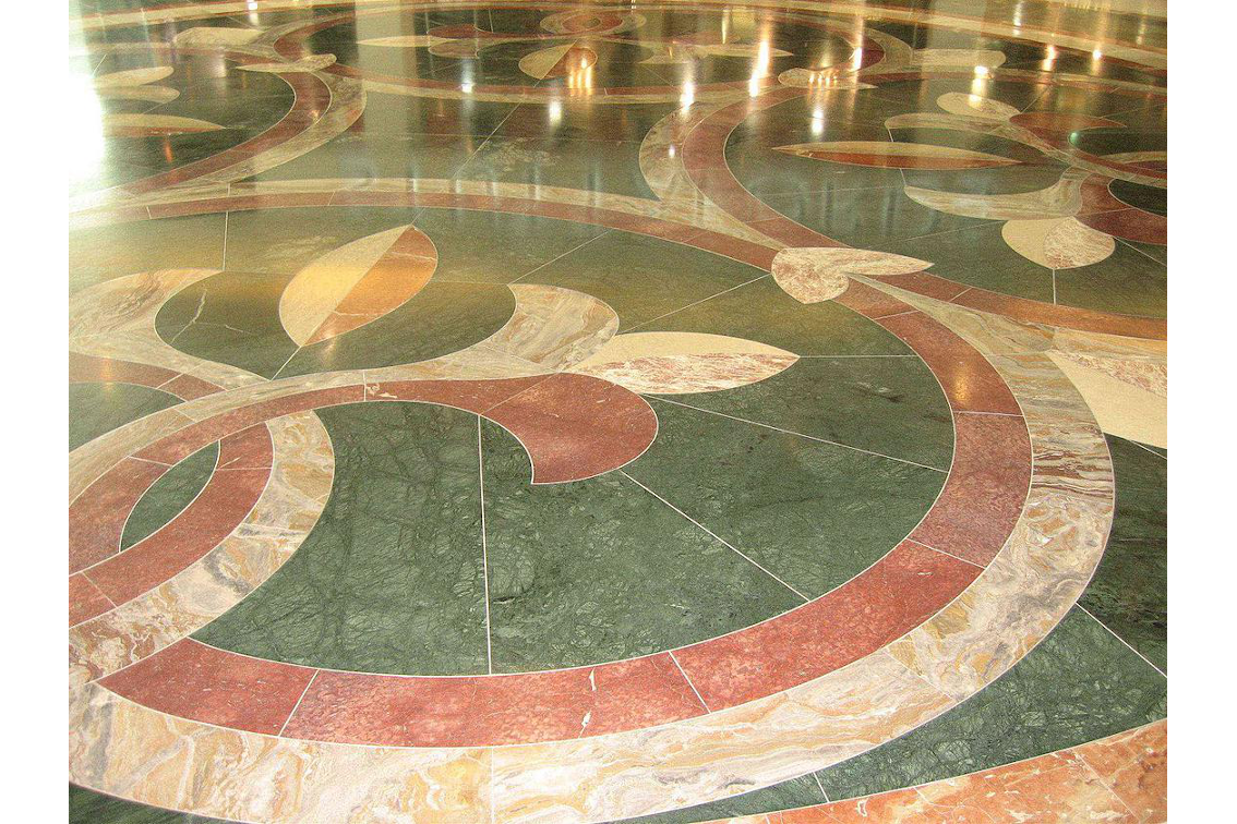 Interior floor Arabescato Orobico Grey Pink